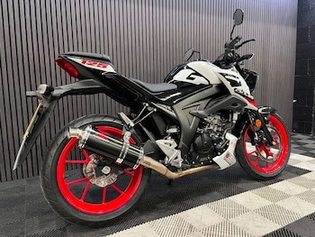 Used Suzuki GSX-S125 undefined for sale - bike-79220072: Photo