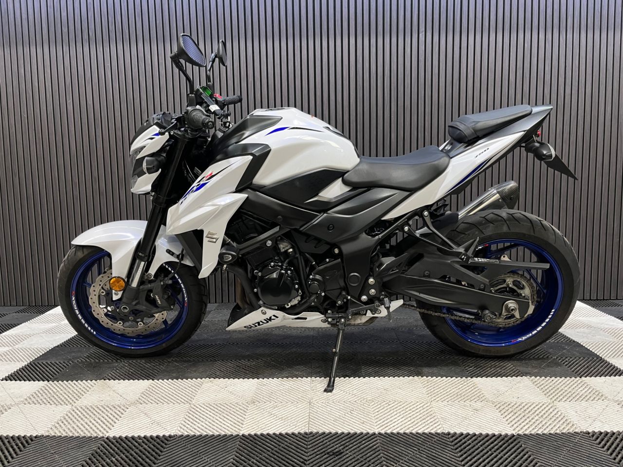 Used Suzuki GSX-S750 for sale - 78434770: Photo 9