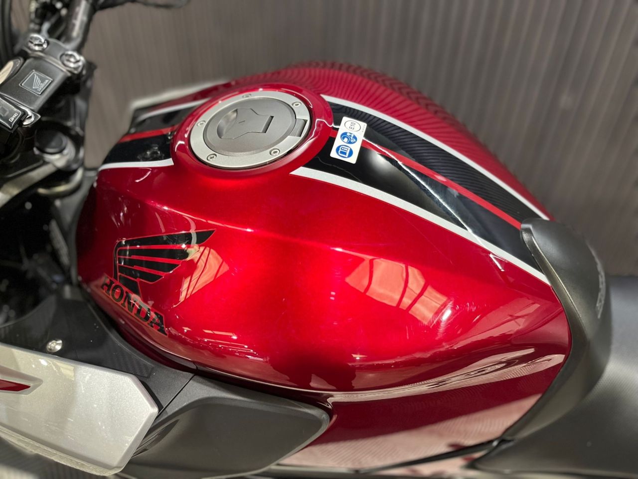 Used Honda CB650F for sale - 78929845: Photo 24