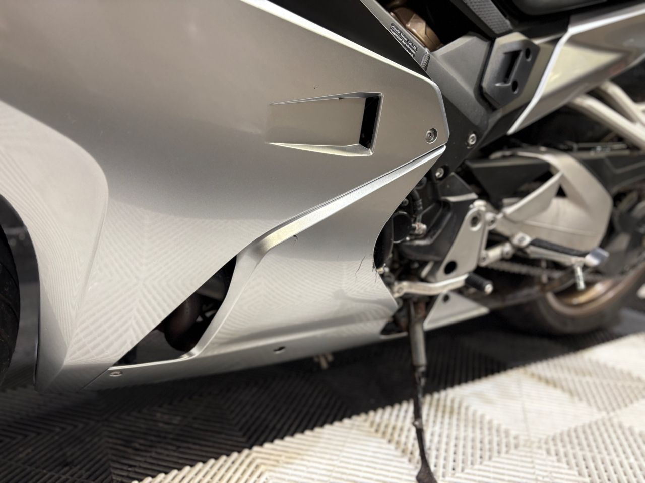 Used Honda VFR800F for sale - 78434693: Photo 22