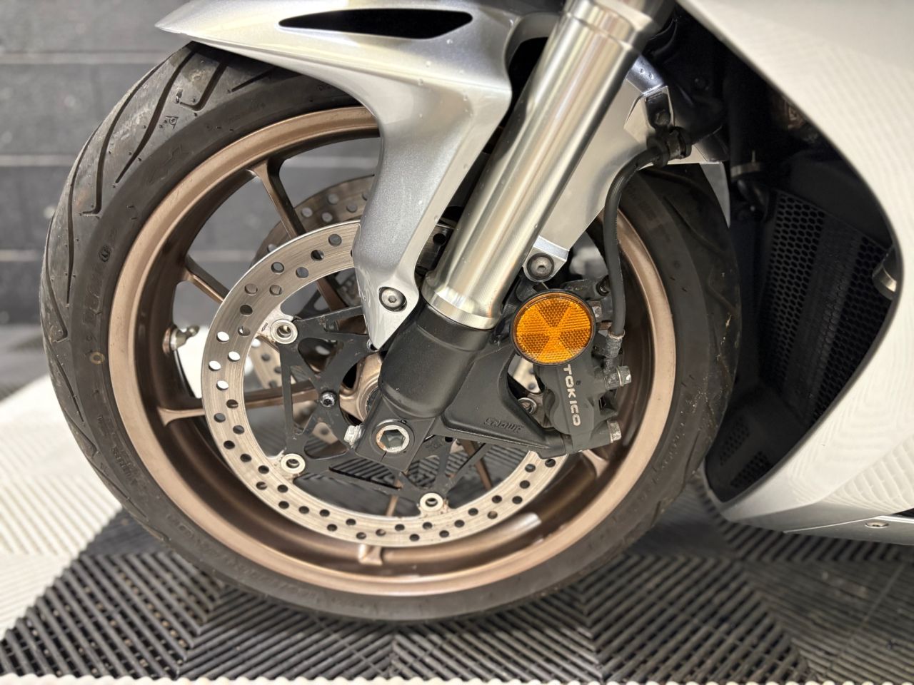 Used Honda VFR800F for sale - 78434693: Photo 23