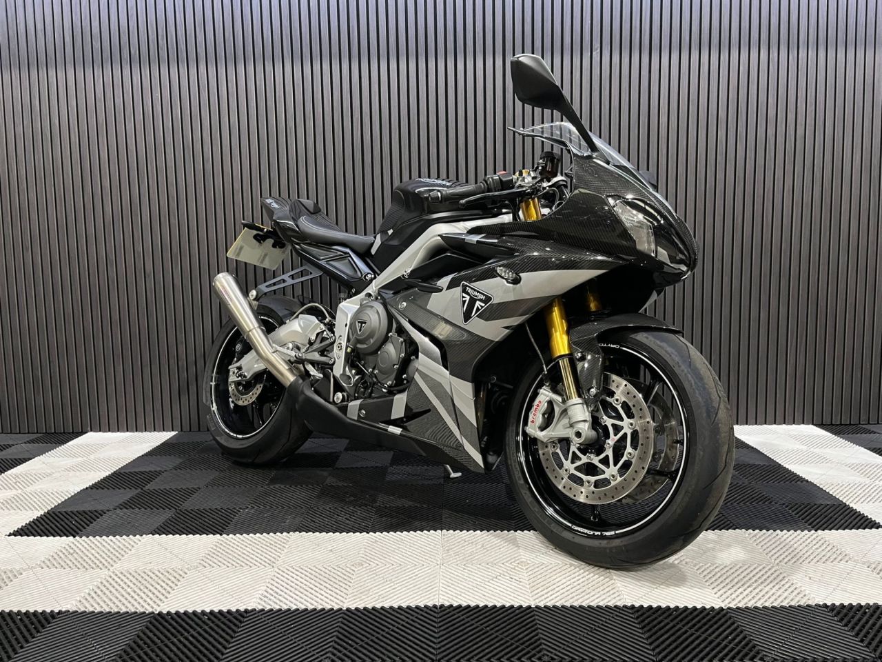 Used Triumph DAYTONA MOTO2 765 for sale - 78435292: Photo 6