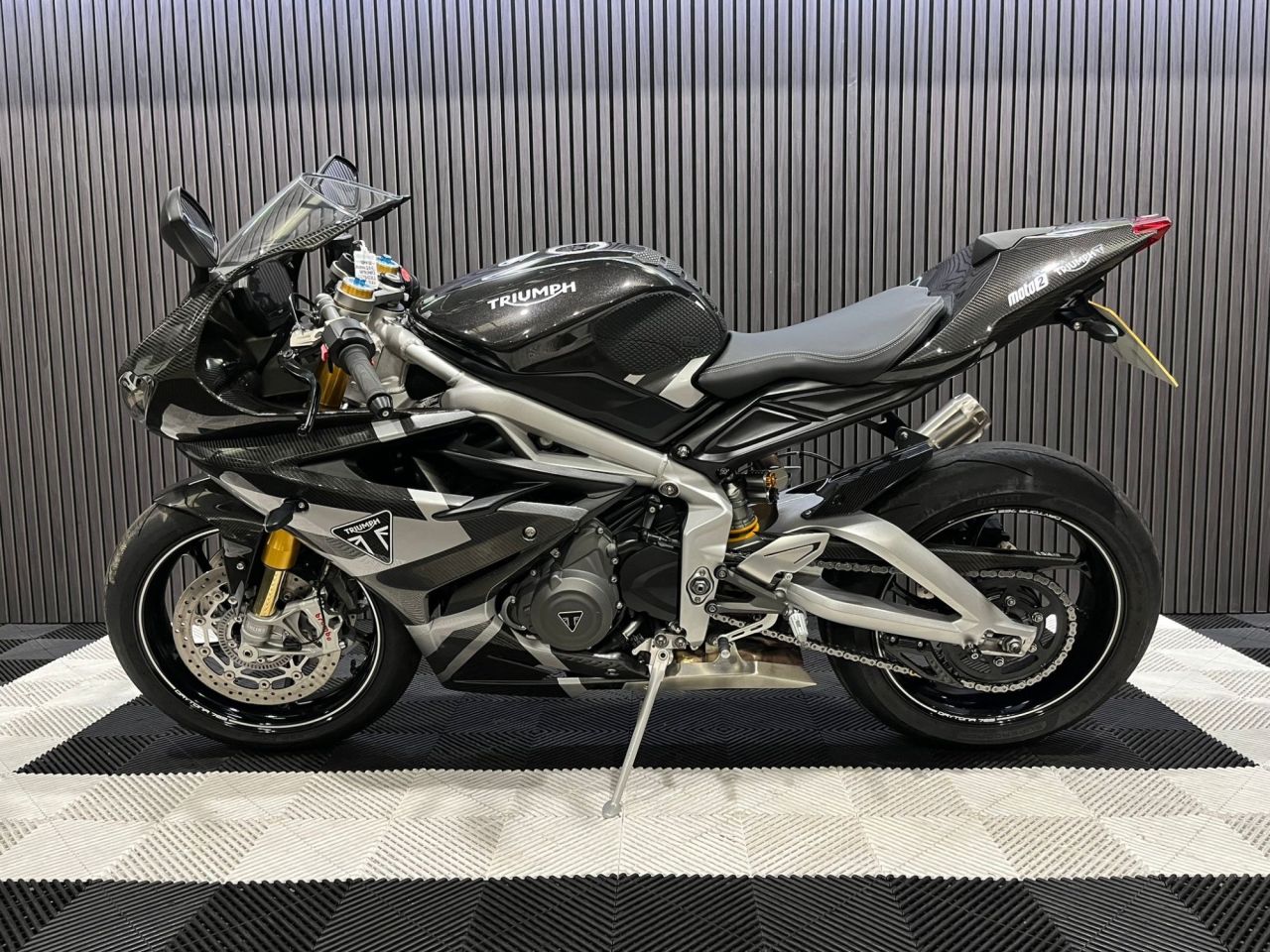 Used Triumph DAYTONA MOTO2 765 for sale - 78435292: Photo 9