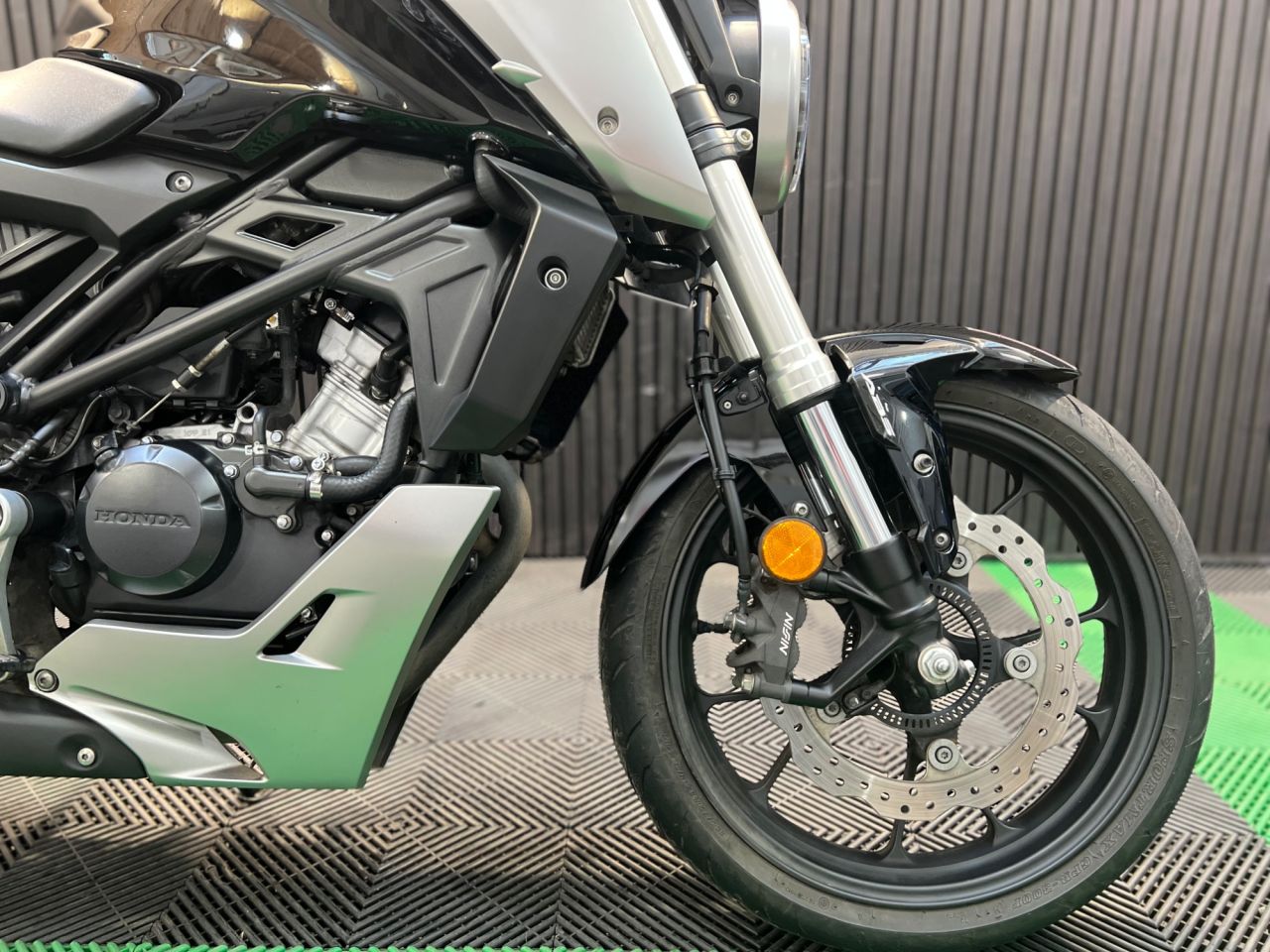 Used Honda CB125R for sale - 78640097: Photo 14