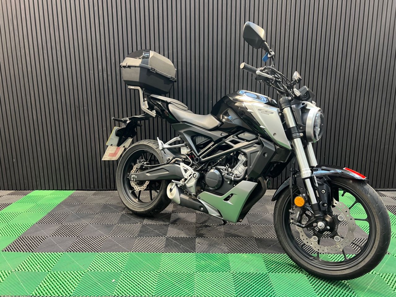 Used Honda CB125R for sale - 78640097: Photo 6