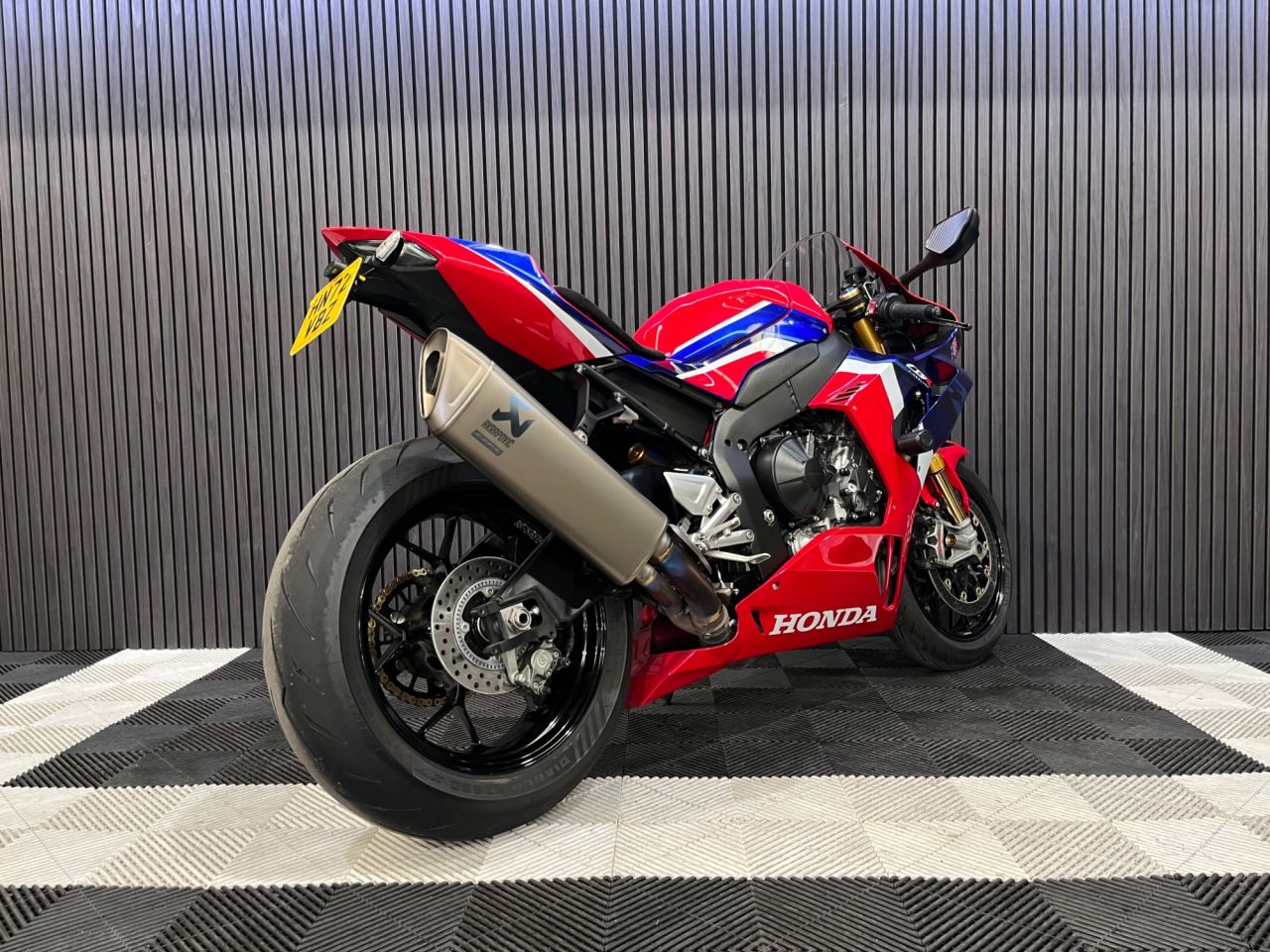 Used Honda CBR1000RR Fireblade for sale - 78434755: Photo 11