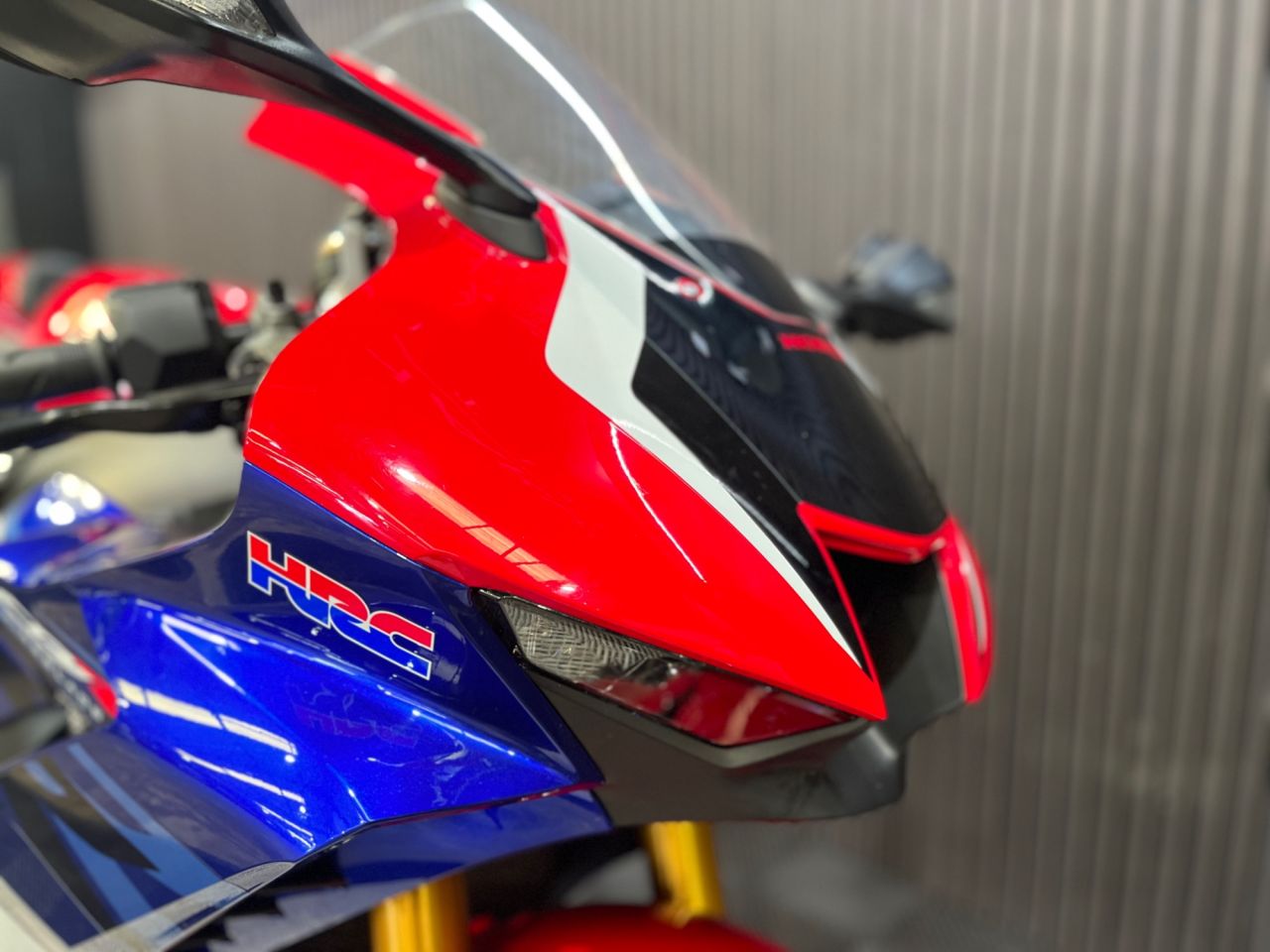 Used Honda CBR1000RR Fireblade for sale - 78434755: Photo 18