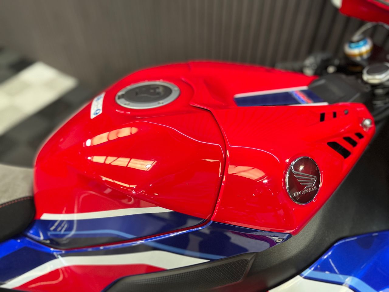 Used Honda CBR1000RR Fireblade for sale - 78434755: Photo 19