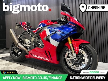 Used Honda CBR1000RR Fireblade undefined for sale - bike-78434755: Photo