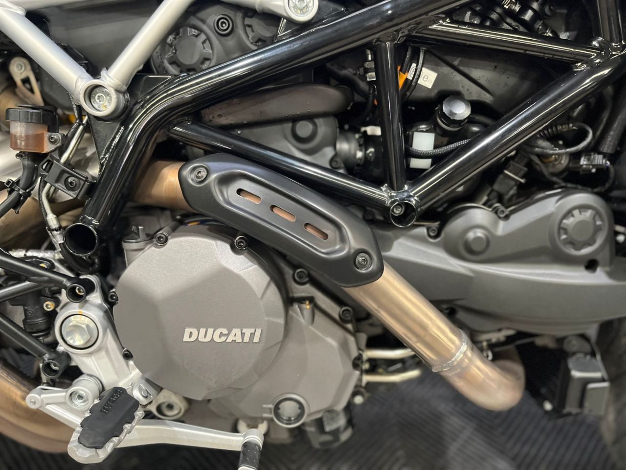 Used Ducati Hypermotard for sale - 78657302: Photo 13
