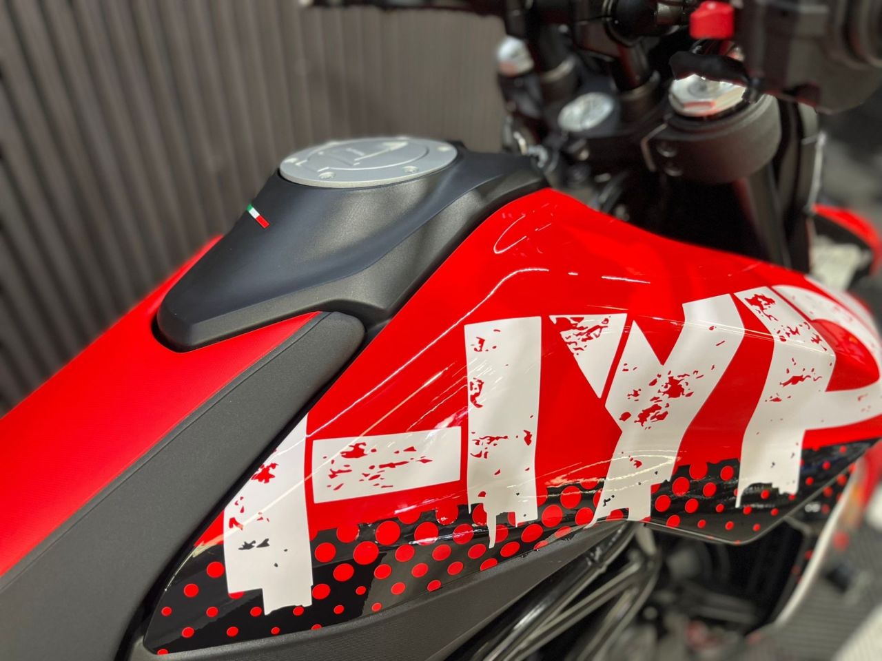 Used Ducati Hypermotard for sale - 78657302: Photo 18