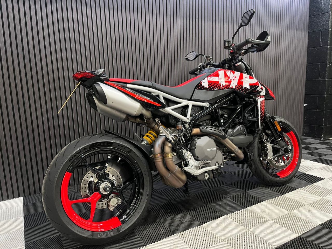 Used Ducati Hypermotard for sale - 78657302: Photo 4