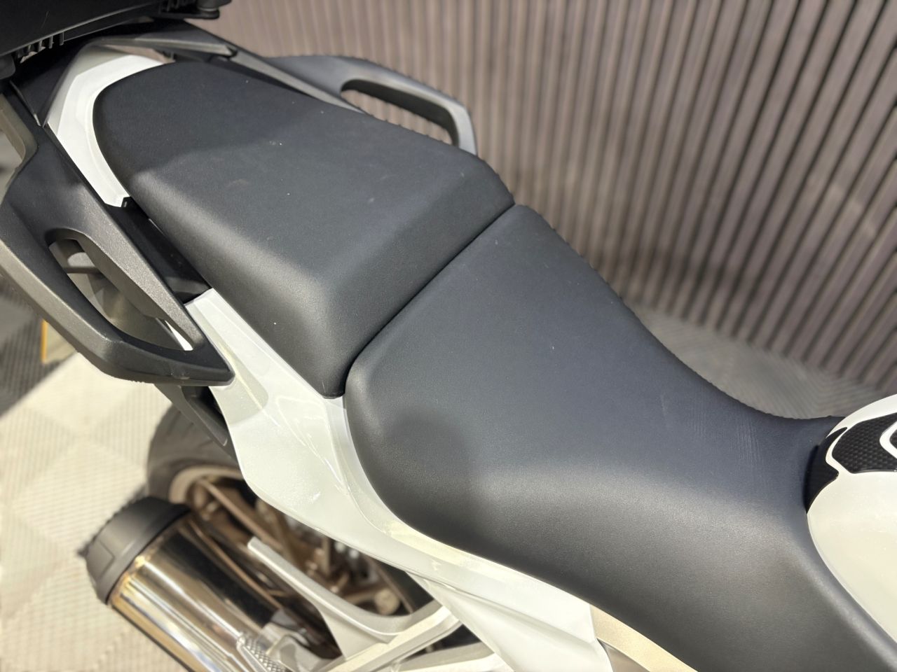 Used Honda VFR800F for sale - 78857943: Photo 15