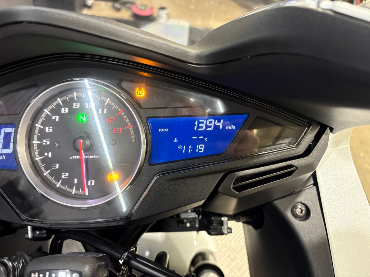 Used Honda VFR800F for sale - 78857943: Photo 18