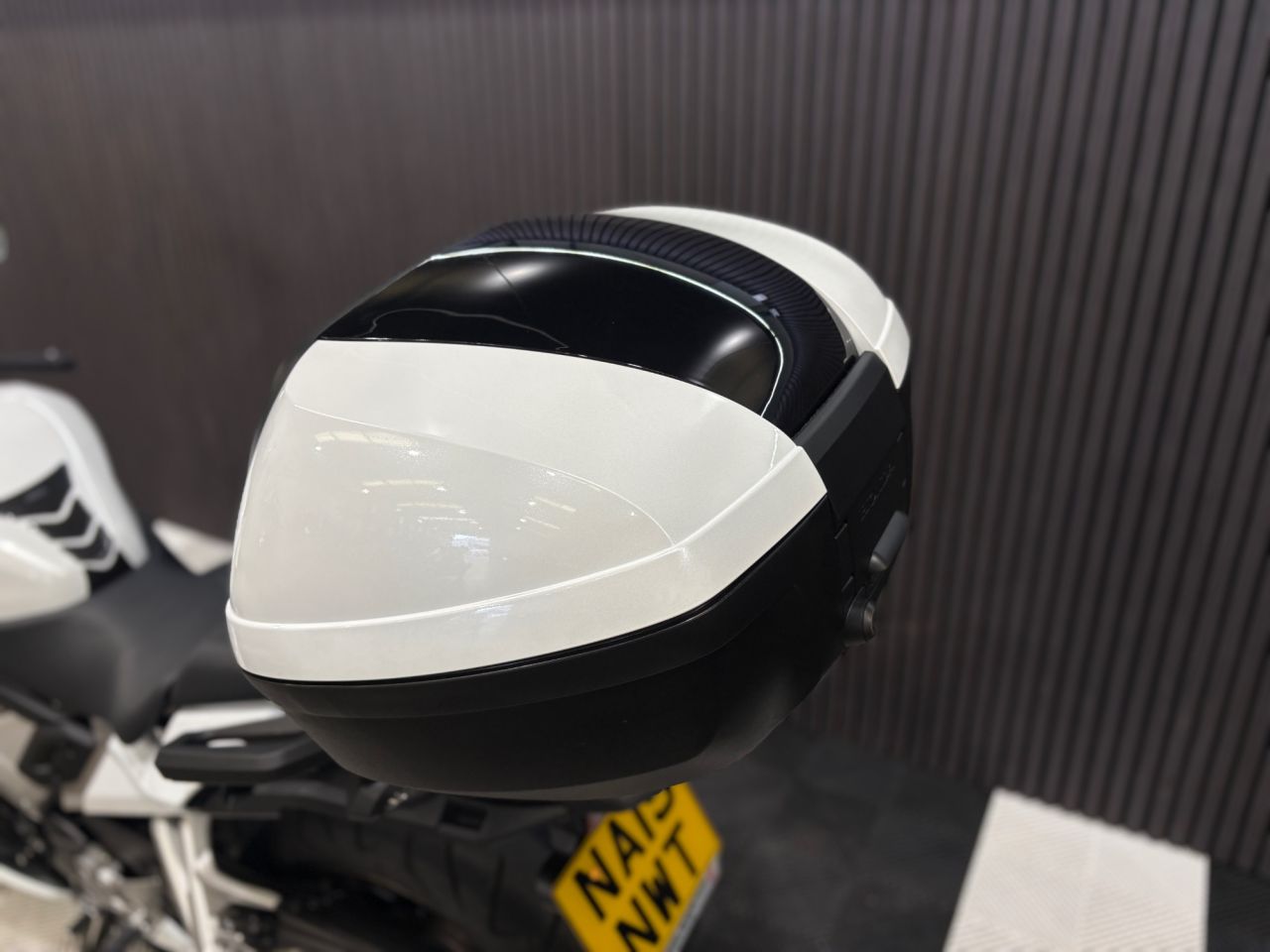 Used Honda VFR800F for sale - 78857943: Photo 23