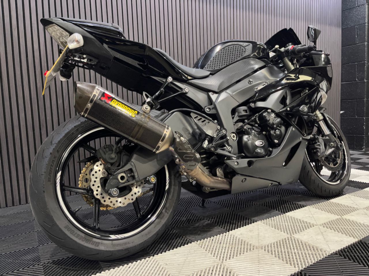 Used Kawasaki ZX-6R for sale - 78434828: Photo 4