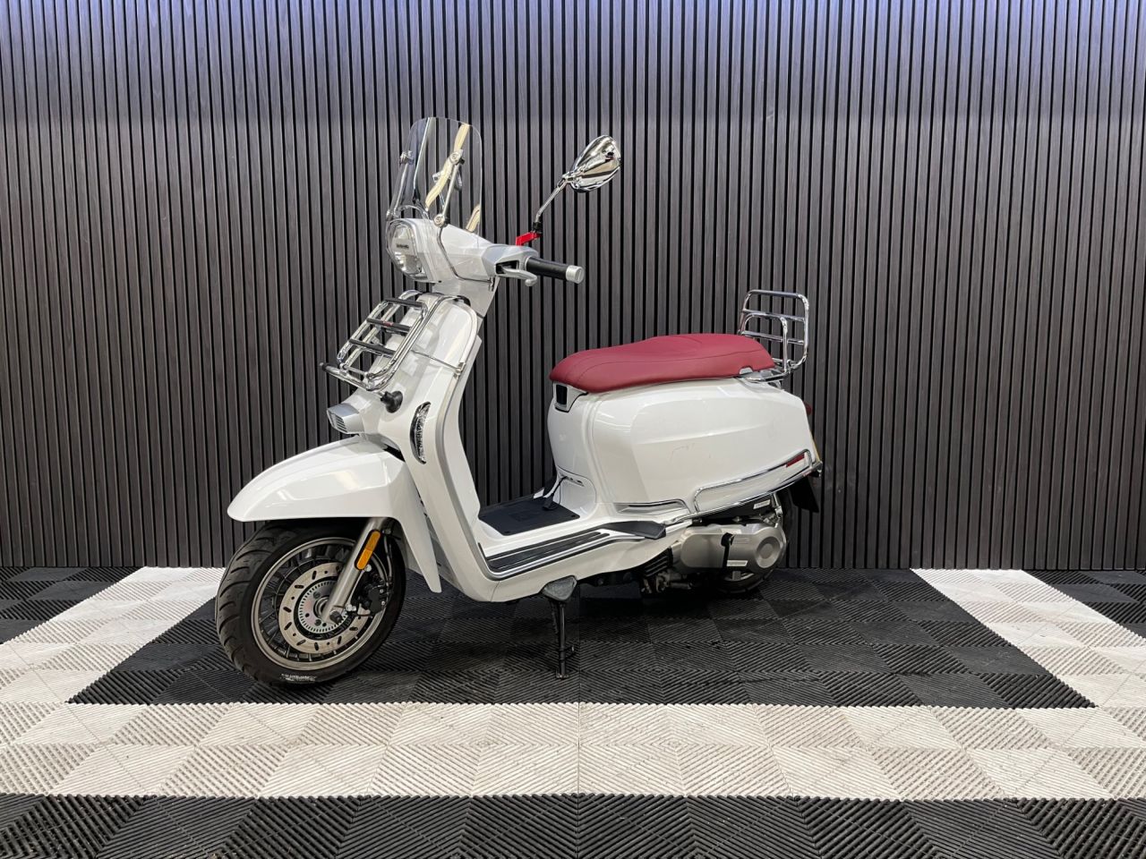 Used Lambretta V125 for sale - 78434567: Photo 7