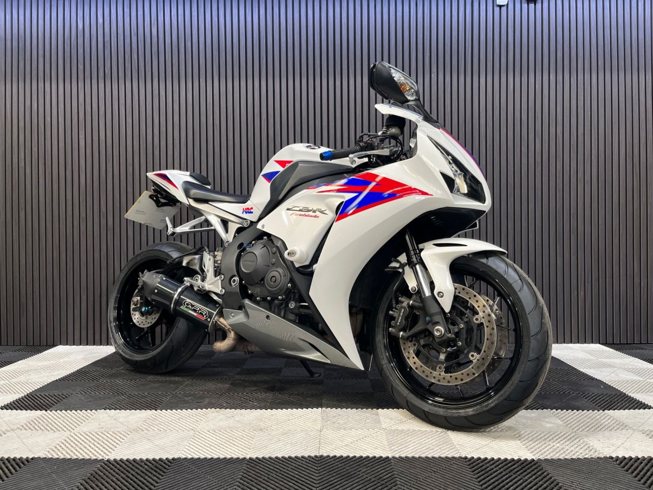 Used Honda CBR1000RR Fireblade for sale - 78435159: Photo 6