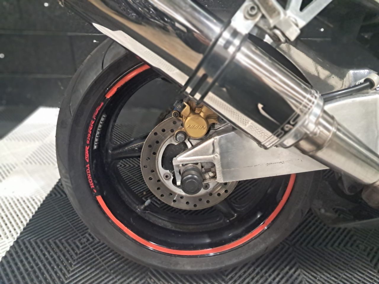 Used Honda CBR900RR Fireblade for sale - 78435407: Photo 14