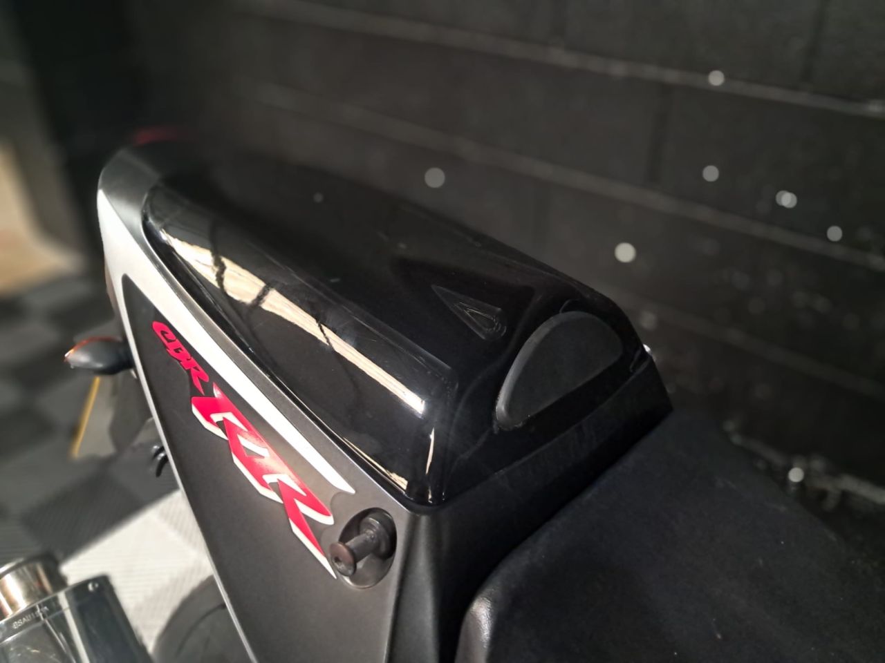 Used Honda CBR900RR Fireblade for sale - 78435407: Photo 15