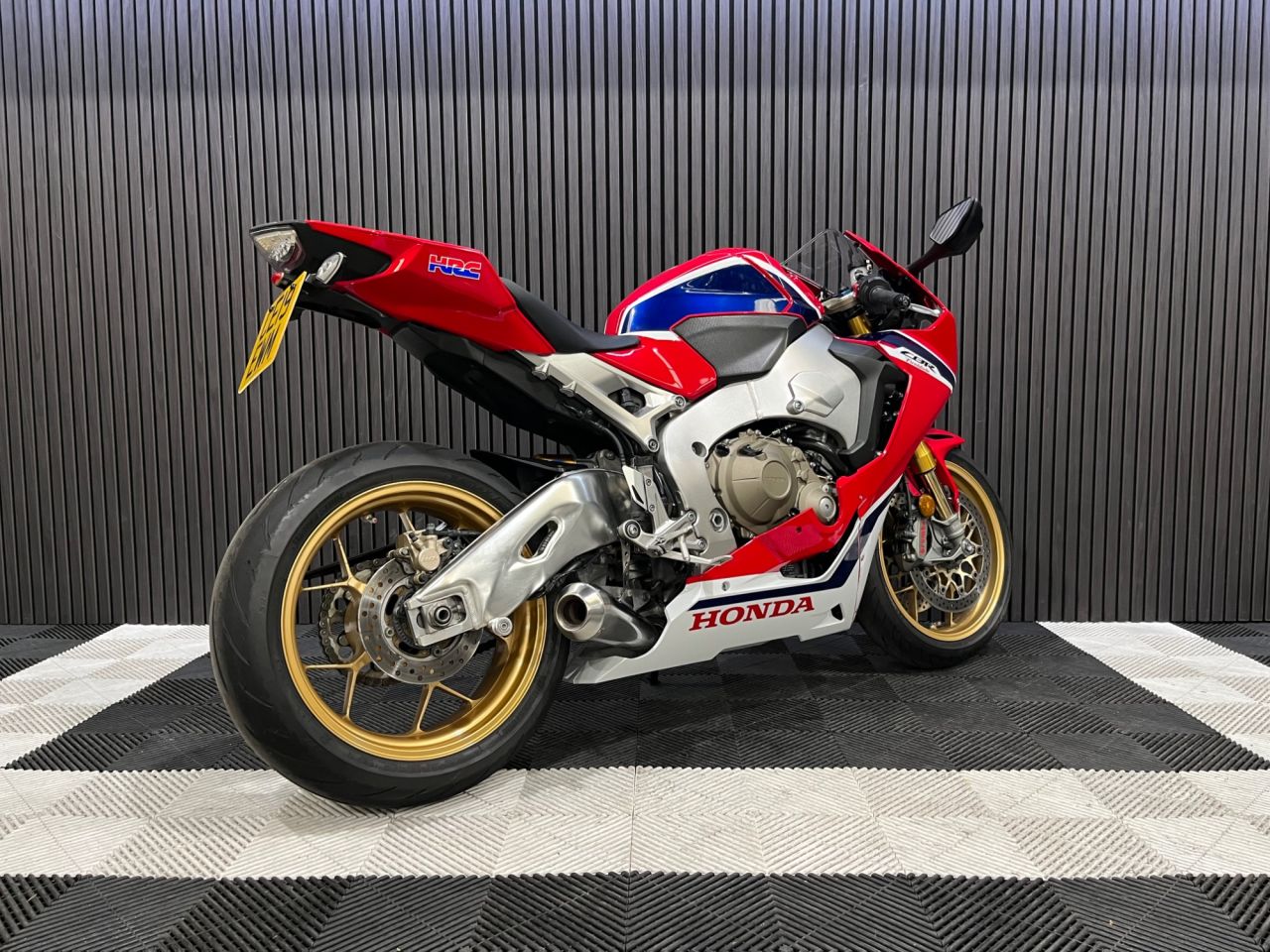 Used Honda CBR1000RR Fireblade for sale - 78552501: Photo 11