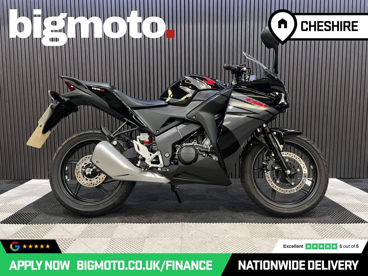 Used Honda CBR125R for sale - 78552393: Photo 2