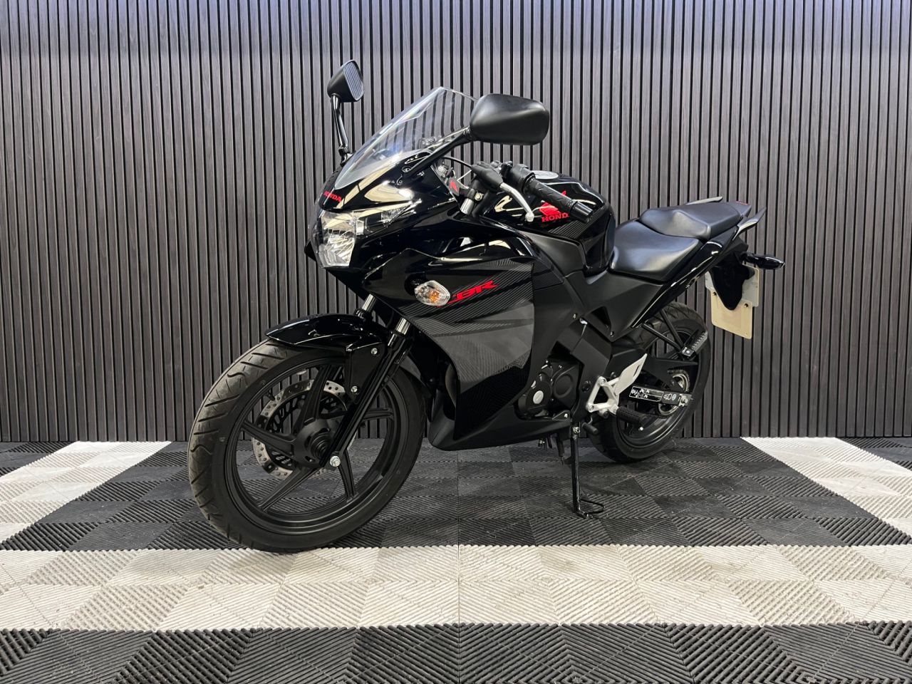 Used Honda CBR125R for sale - 78552393: Photo 7