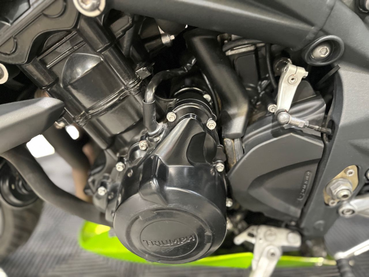 Used Triumph Street Triple 675 for sale - 78792339: Photo 35