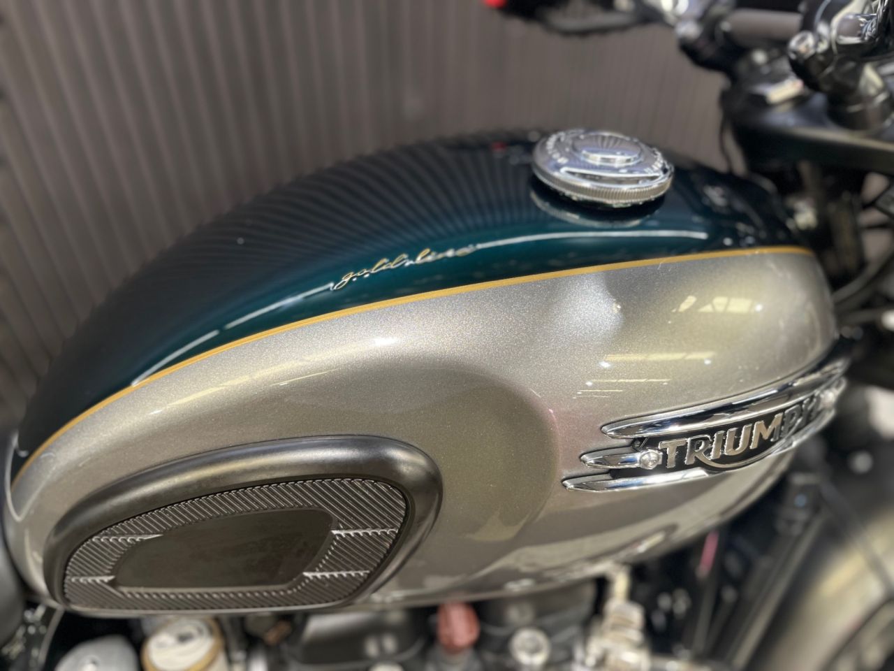 Used Triumph Bonneville T120 for sale - 78732926: Photo 18