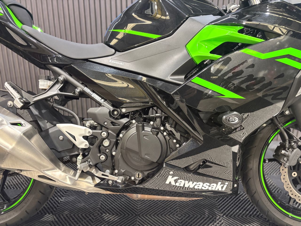 Used Kawasaki Ninja 400 for sale - 78434826: Photo 16