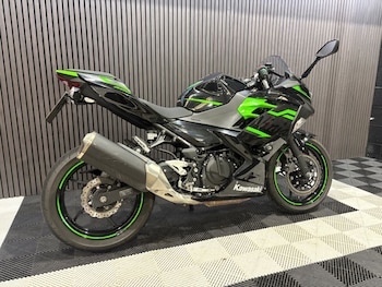 Used Kawasaki Ninja 400 undefined for sale - bike-78434826: Photo