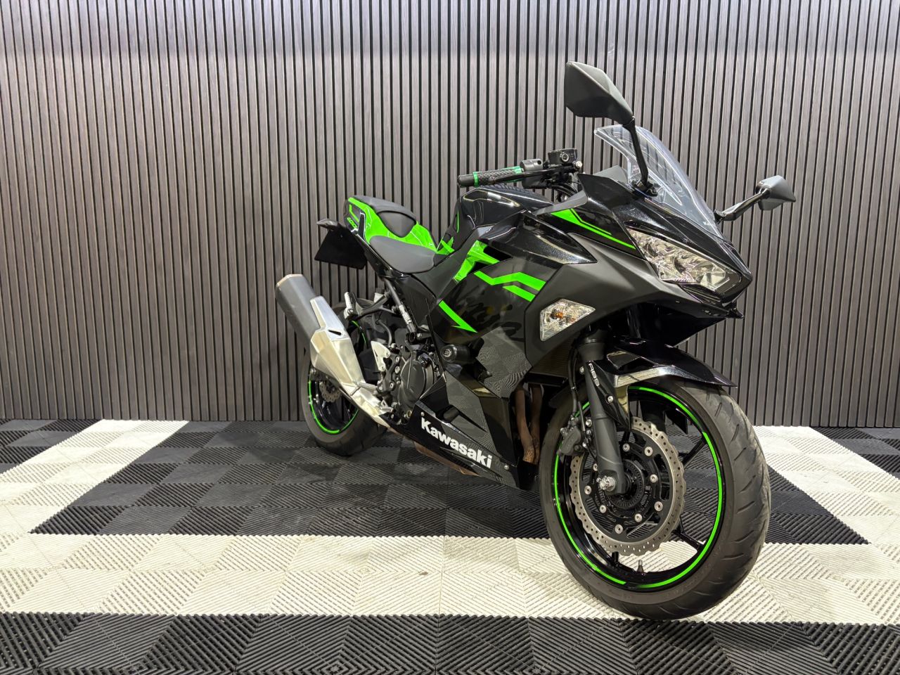 Used Kawasaki Ninja 400 for sale - 78434826: Photo 6