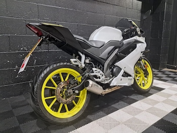 Used Yamaha R125 undefined for sale - bike-78434397: Photo