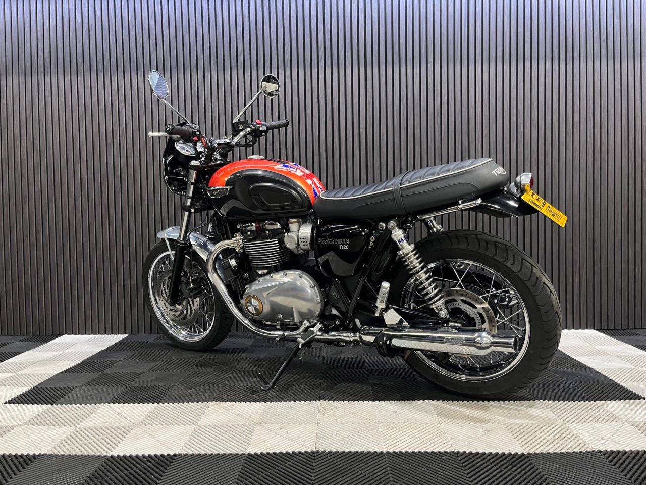 Used Triumph Bonneville T120 for sale - 78435820: Photo 10