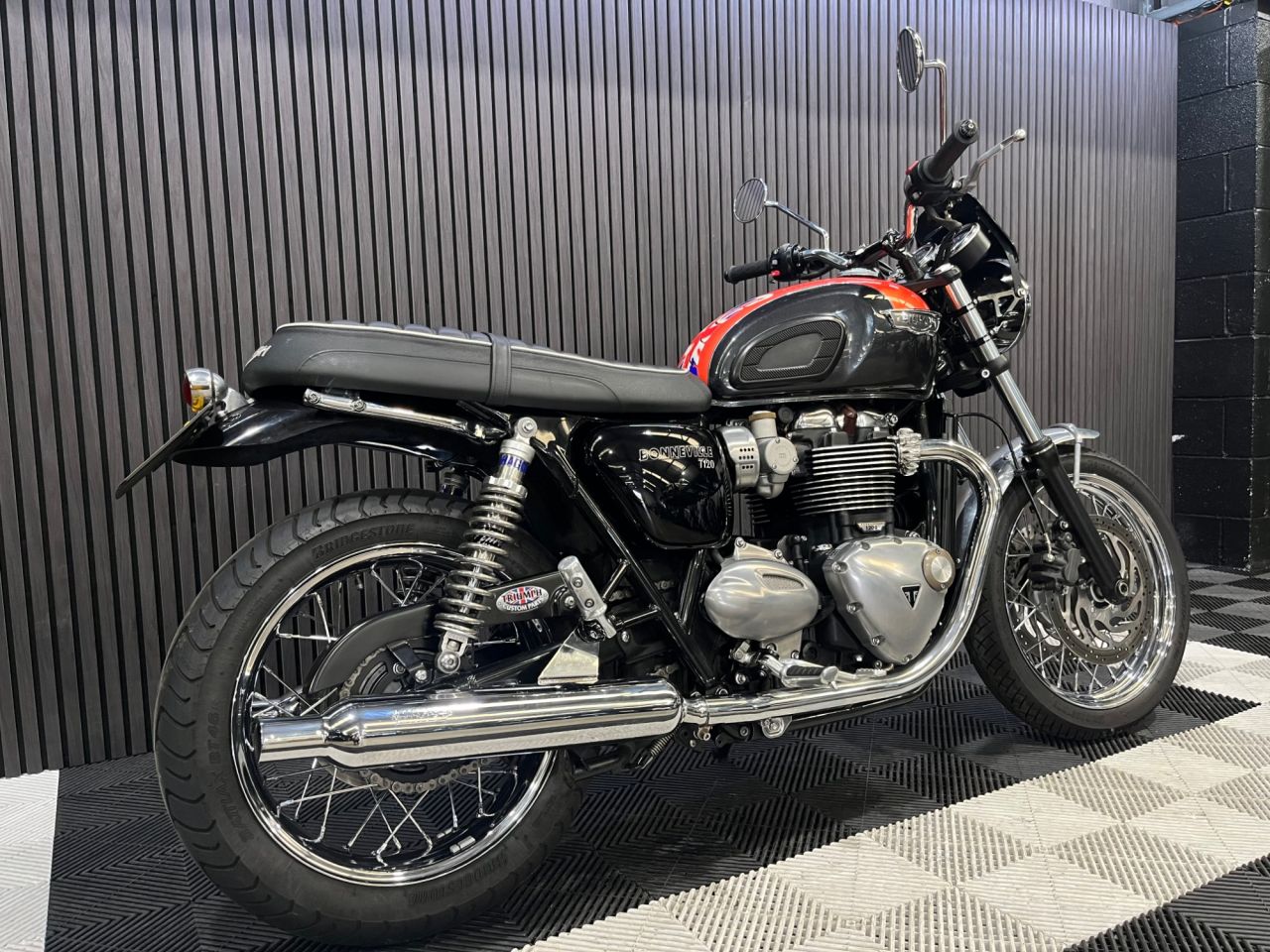 Used Triumph Bonneville T120 for sale - 78435820: Photo 4