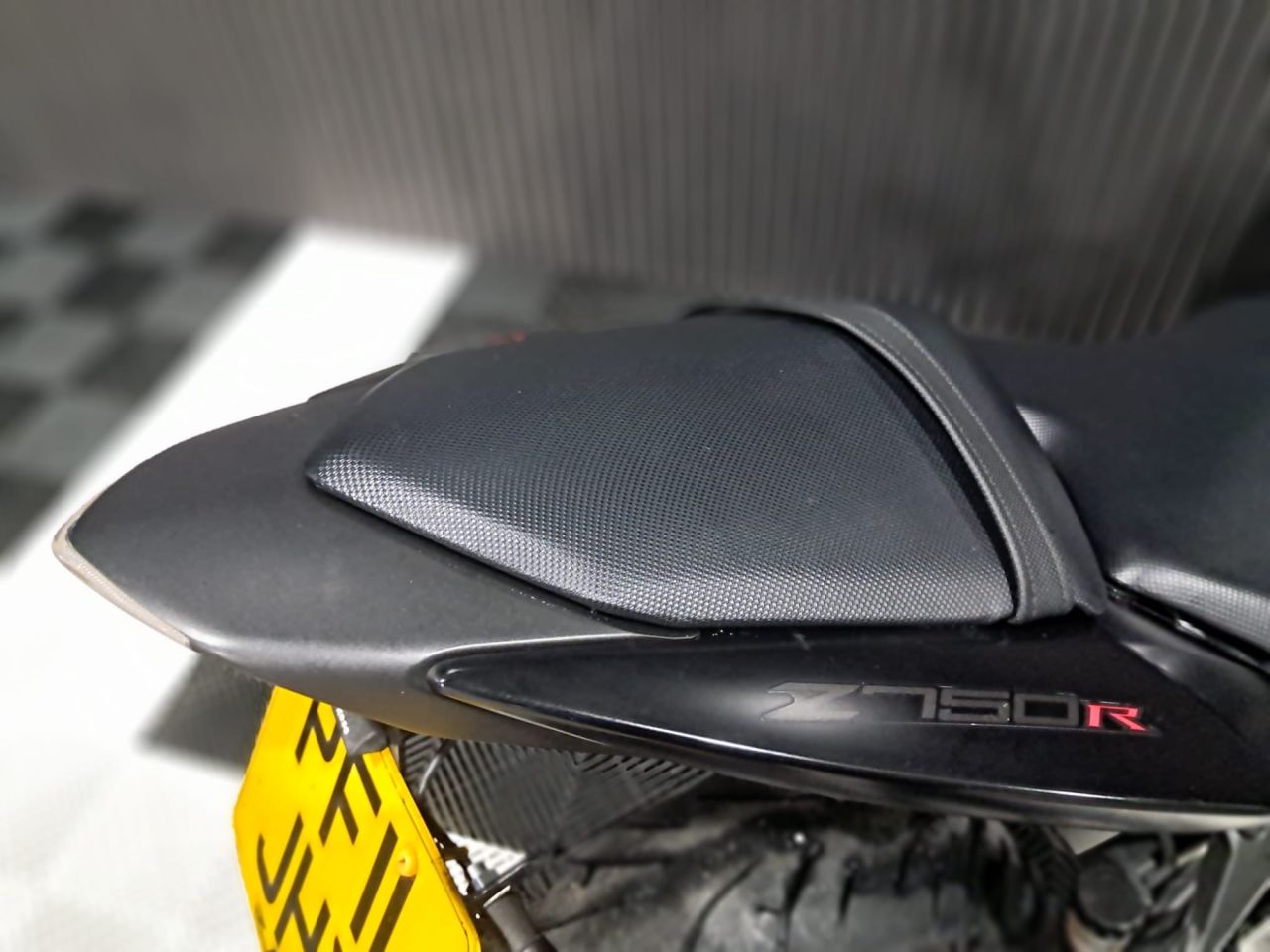 Used Kawasaki Z750 for sale - 78435617: Photo 13