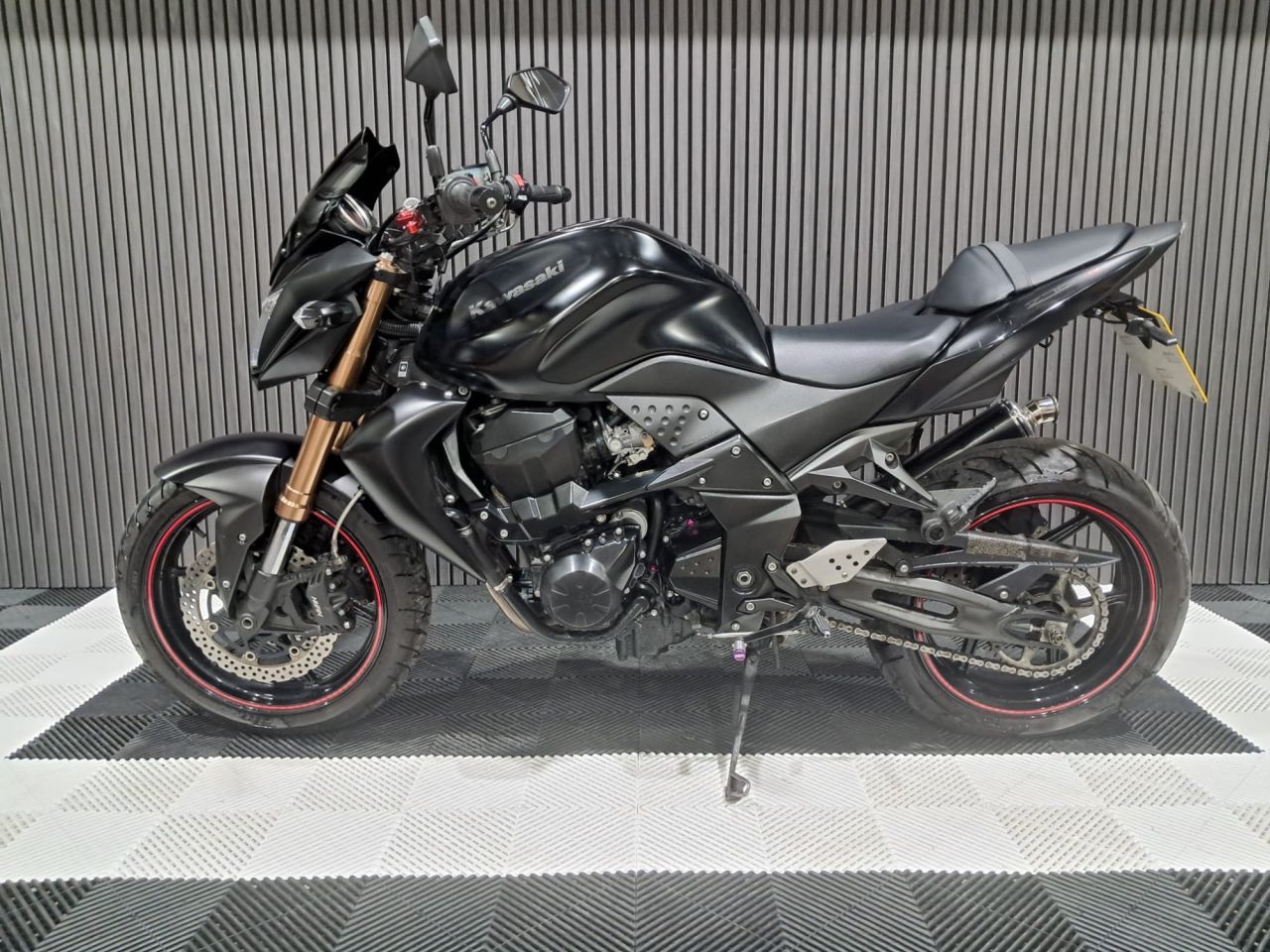 Used Kawasaki Z750 for sale - 78435617: Photo 9