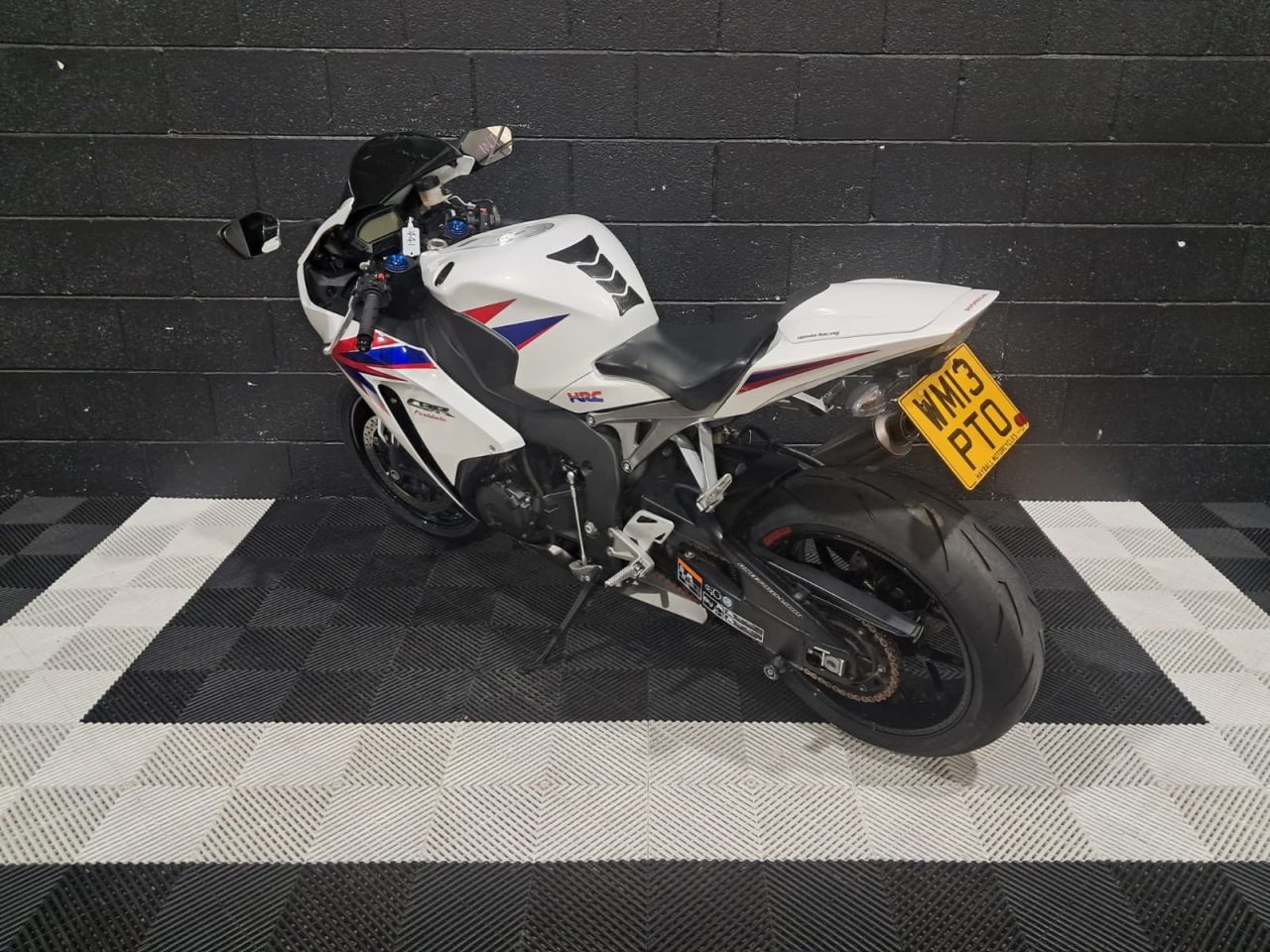 Used Honda CBR1000RR Fireblade for sale - 78435561: Photo 10