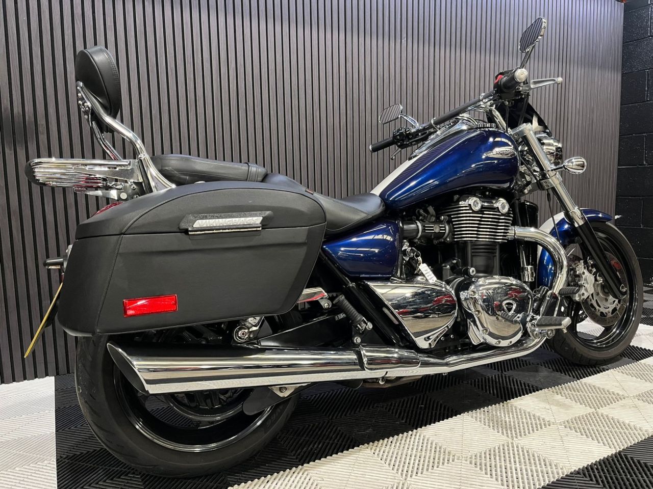 Used Triumph Thunderbird 1600 for sale - 78435588: Photo 4