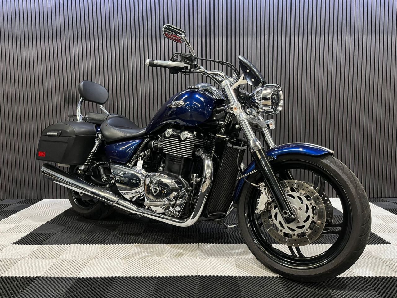 Used Triumph Thunderbird 1600 for sale - 78435588: Photo 6