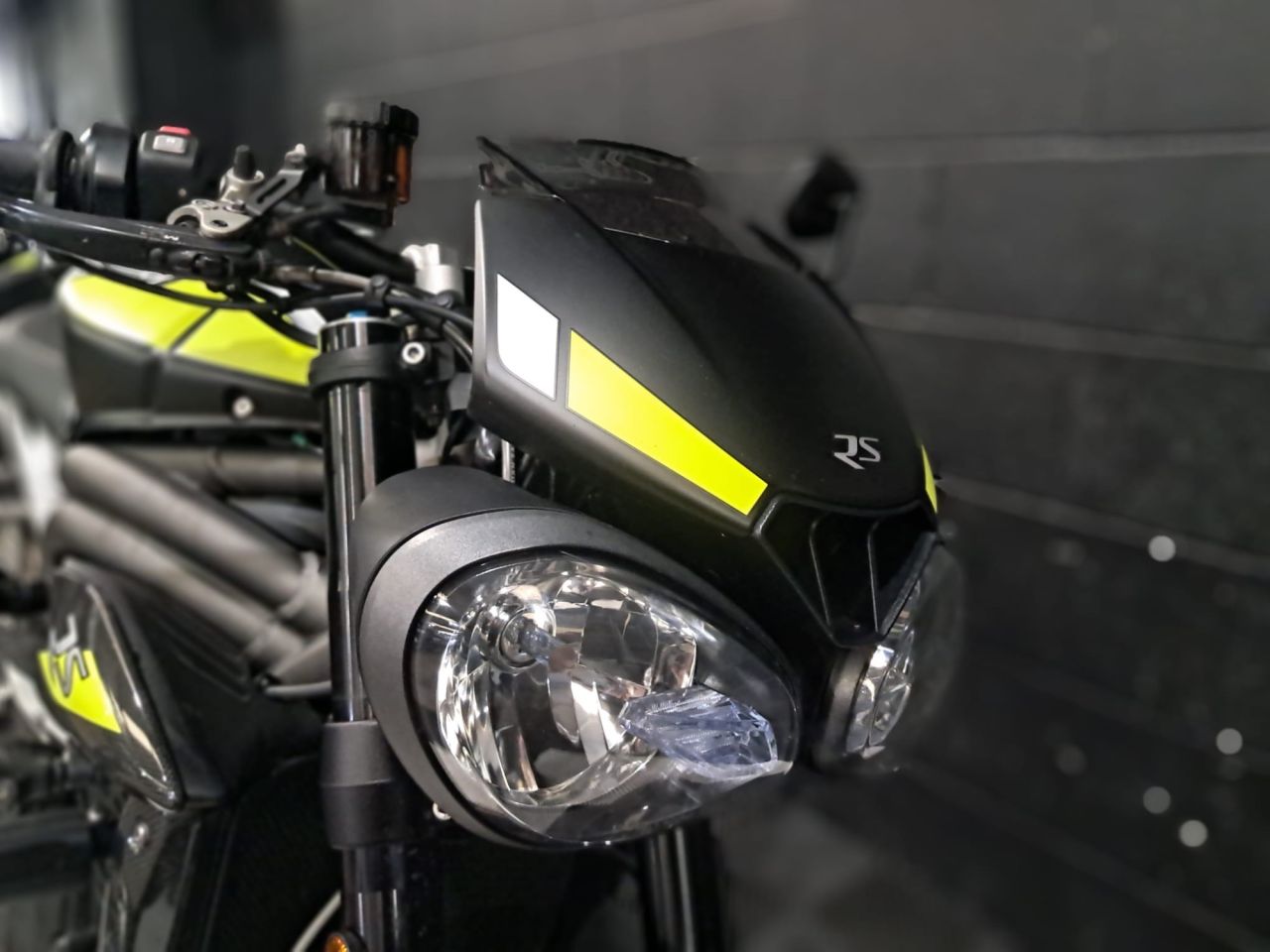 Used Triumph Speed Triple 1050 for sale - 78434811: Photo 17