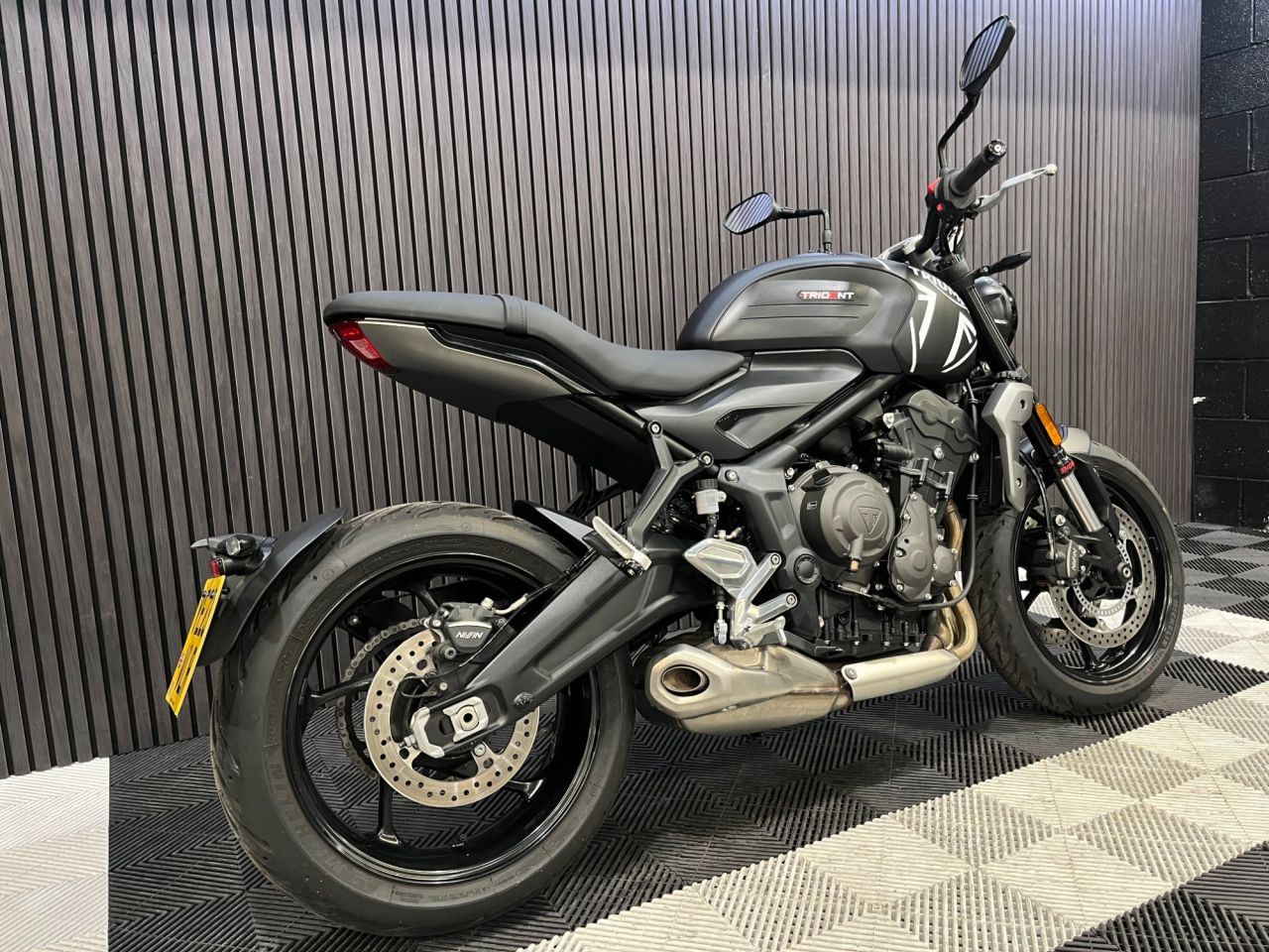Used Triumph Trident for sale - 78552395: Photo 4