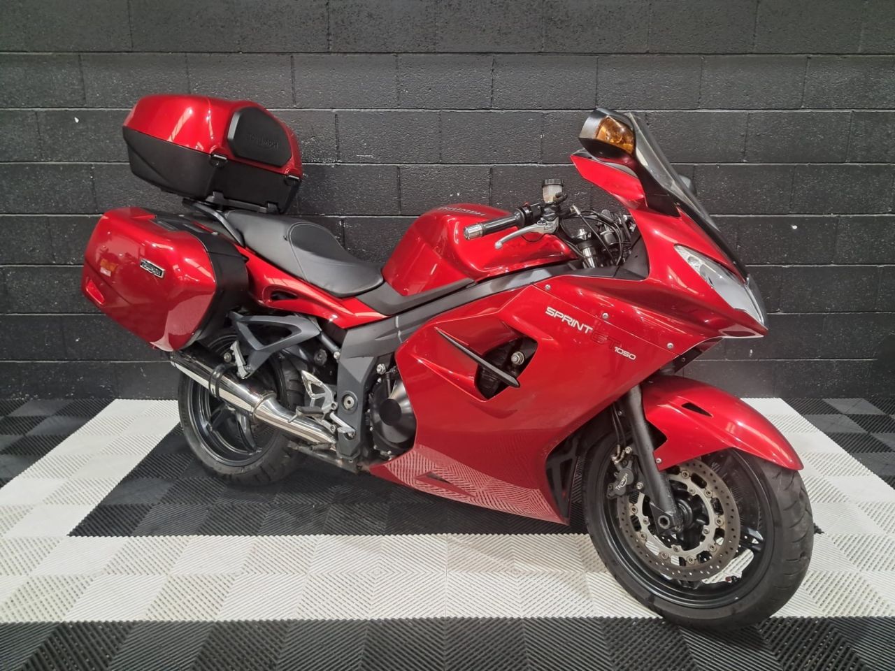Used Triumph Sprint GT 1050 for sale - 78434871: Photo 6