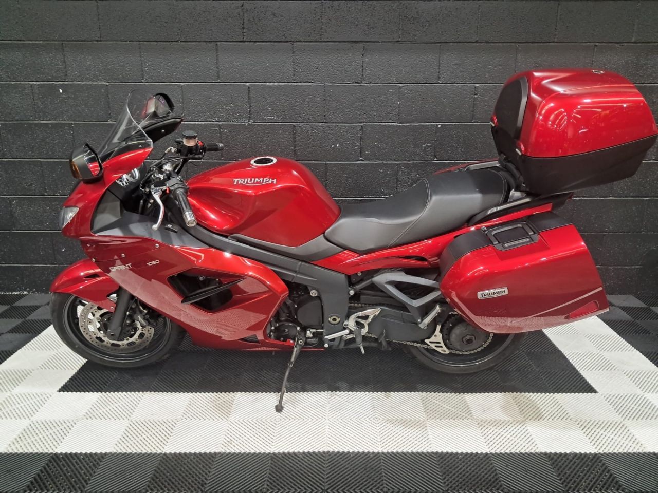 Used Triumph Sprint GT 1050 for sale - 78434871: Photo 9