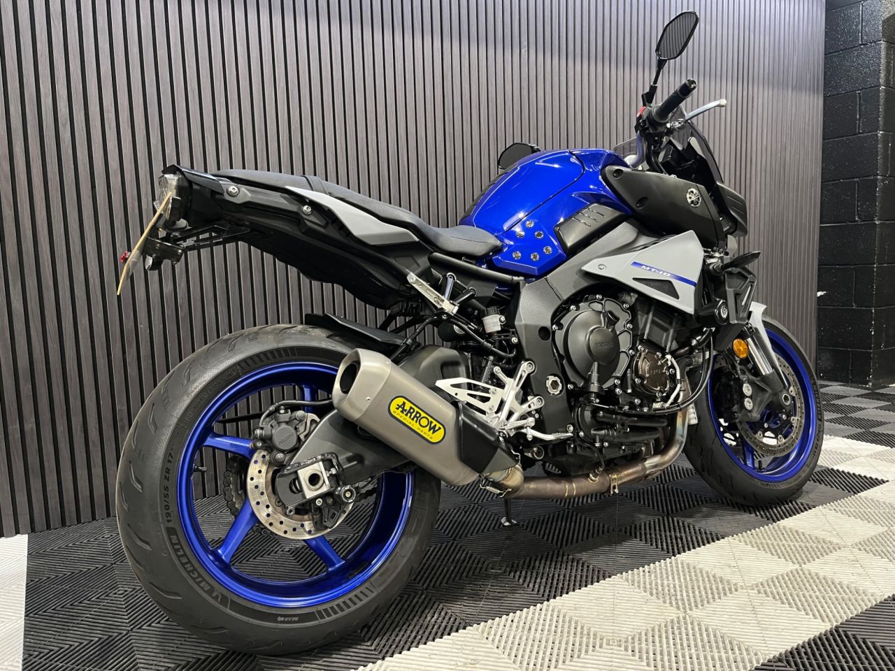Used Yamaha MT-10 for sale - 78552499: Photo 4