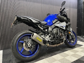 Used Yamaha MT-10 undefined for sale - bike-78552499: Photo
