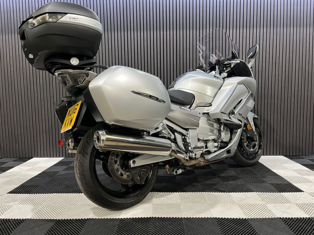 Used Yamaha FJR1300 for sale - 78435086: Photo 11