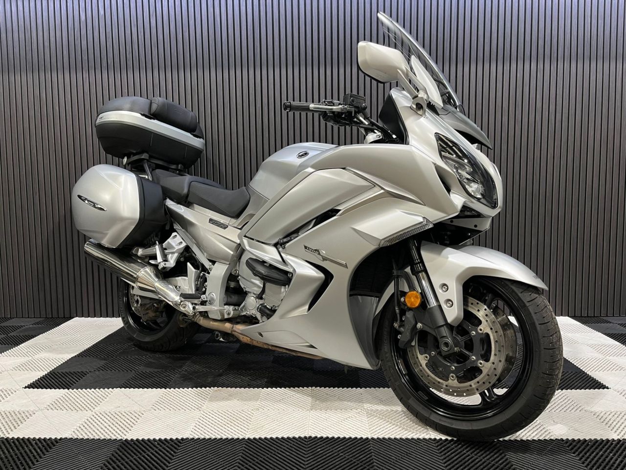 Used Yamaha FJR1300 for sale - 78435086: Photo 6