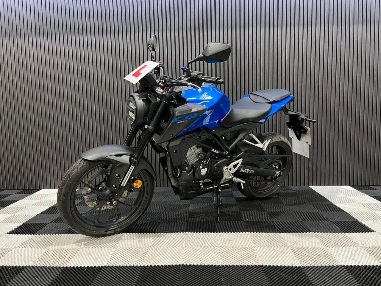 Used Honda CB125R for sale - 78434394: Photo 7