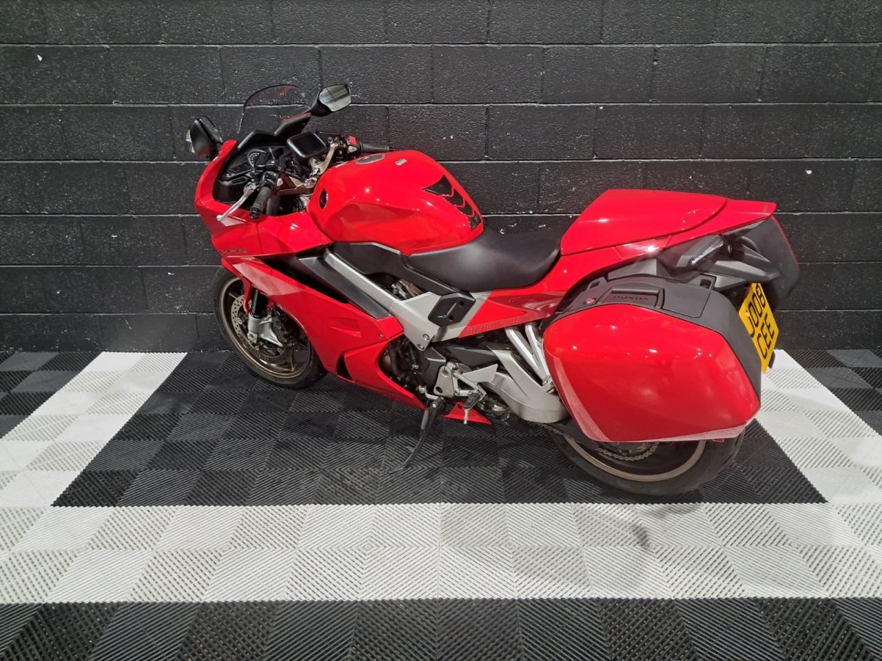 Used Honda VFR800F for sale - 78434814: Photo 10
